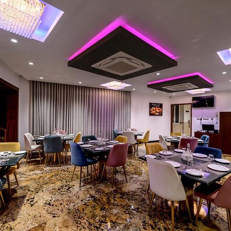 Sundex Hotel Танджавур Экстерьер фото