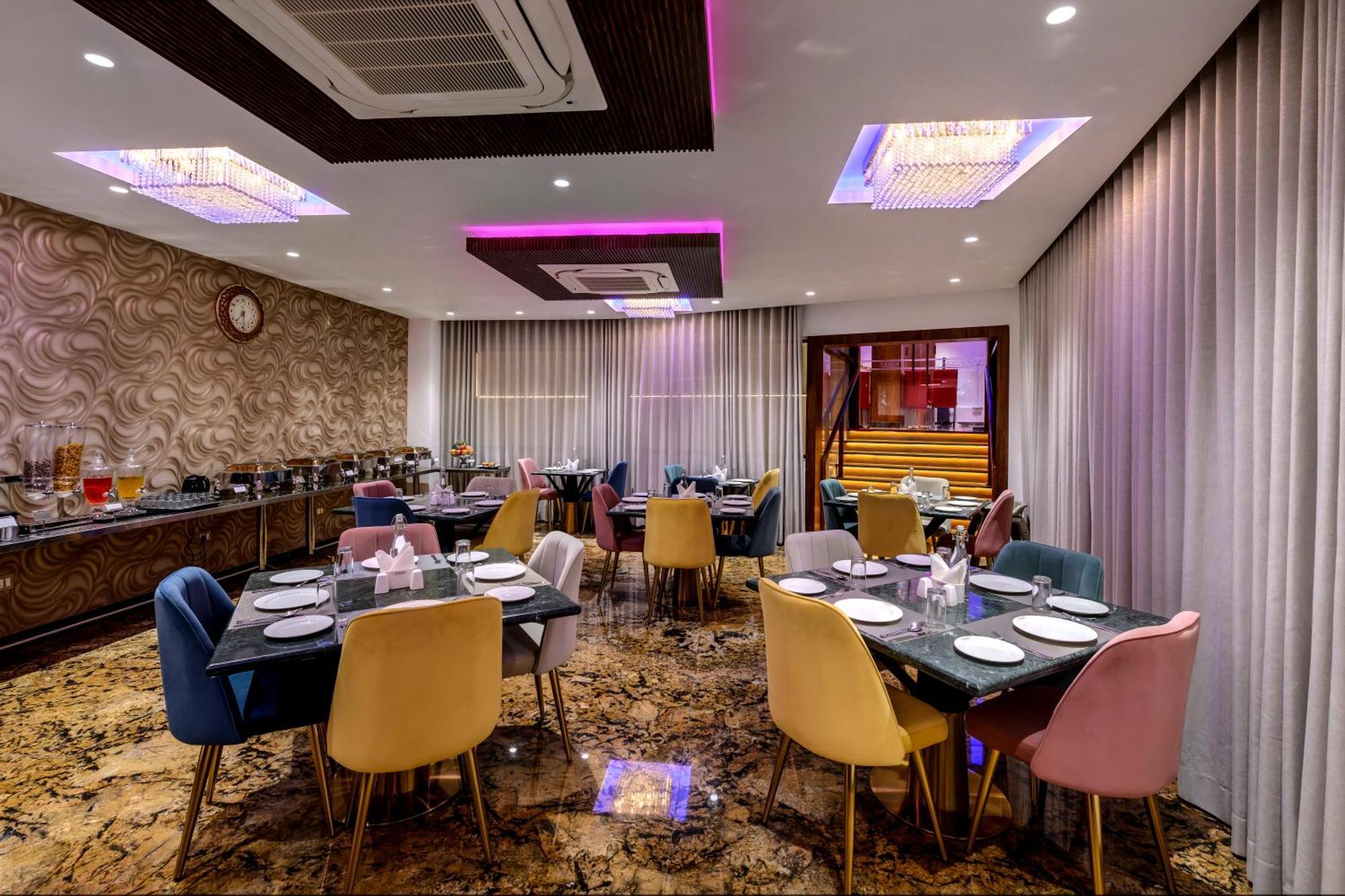 Sundex Hotel Танджавур Экстерьер фото
